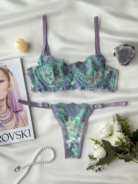 Mor Yeşil Çiçek Desenli Tangalı Sütyen Takımı resmi