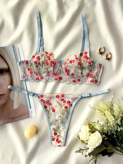 Mavi Transparan Kırmızı Çiçekli Tangalı Sütyen Takımı resmi