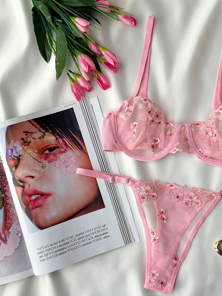 Pembe Çiçekli Tangalı Sütyen Takımı resmi